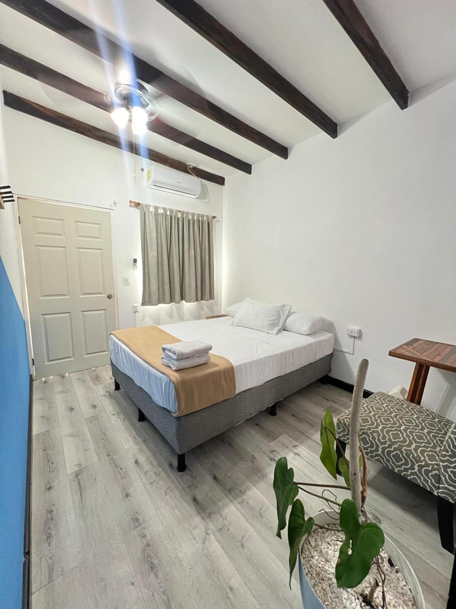 Hotel Carey Pedasi Town Eksteriør bilde